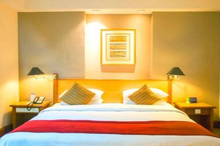 Menara Peninsula Hotel Jakarta