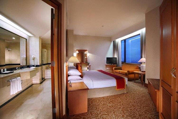 Menara Peninsula Hotel Jakarta