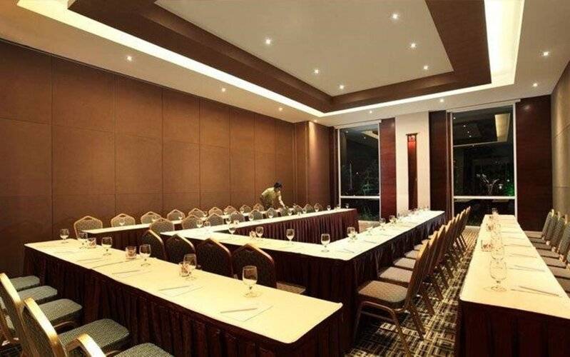 Oakwood Hotel & Apartments Taman Mini Jakarta