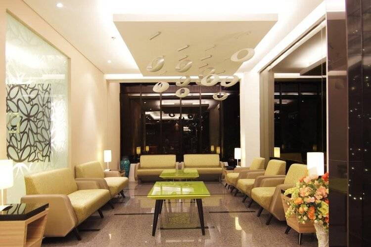 Royal City Hotel