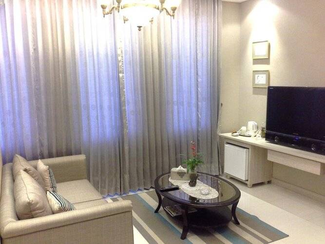 Royal City Hotel