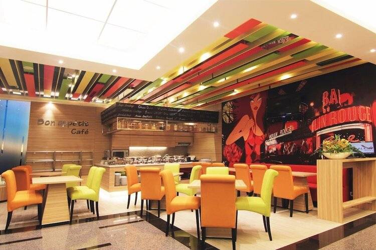 Royal City Hotel