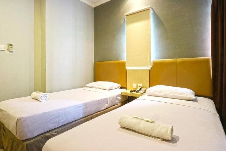 Super Oyo 90244 Hotel Antara