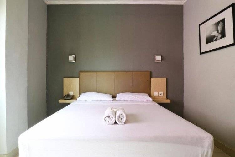 Super Oyo 90244 Hotel Antara