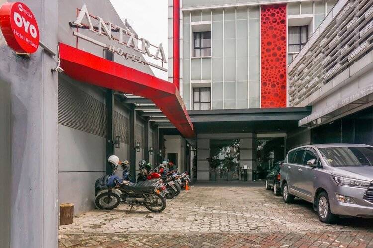 Super Oyo 90244 Hotel Antara