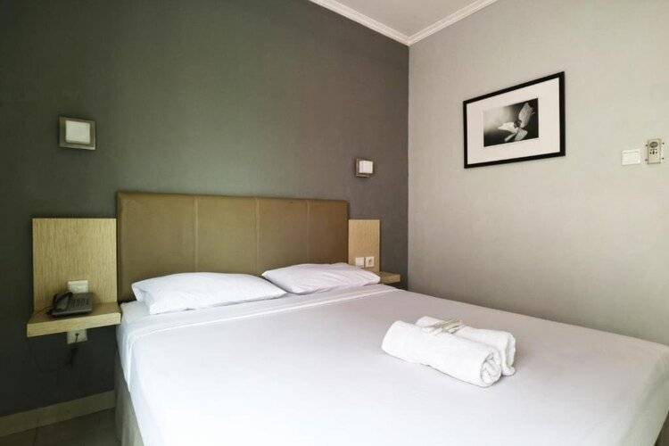 Super Oyo 90244 Hotel Antara