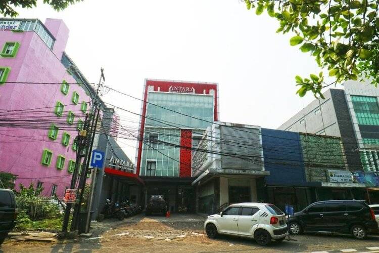 Super Oyo 90244 Hotel Antara