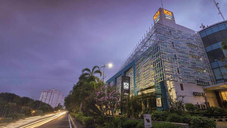 1o1 Urban Jakarta Kelapa Gading