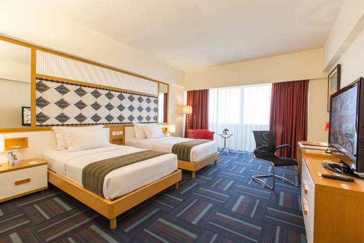 Merlynn Park Hotel