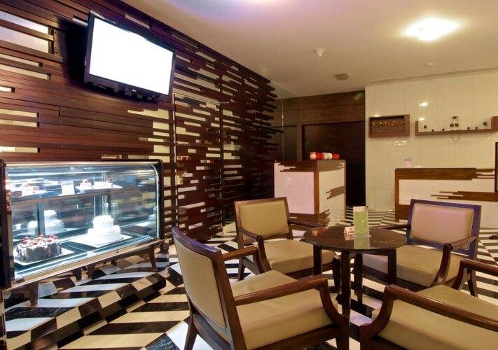 Merlynn Park Hotel