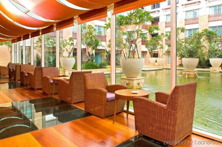Novotel Jakarta Mangga Dua Square Hotel