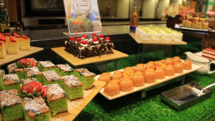 Novotel Jakarta Mangga Dua Square Hotel