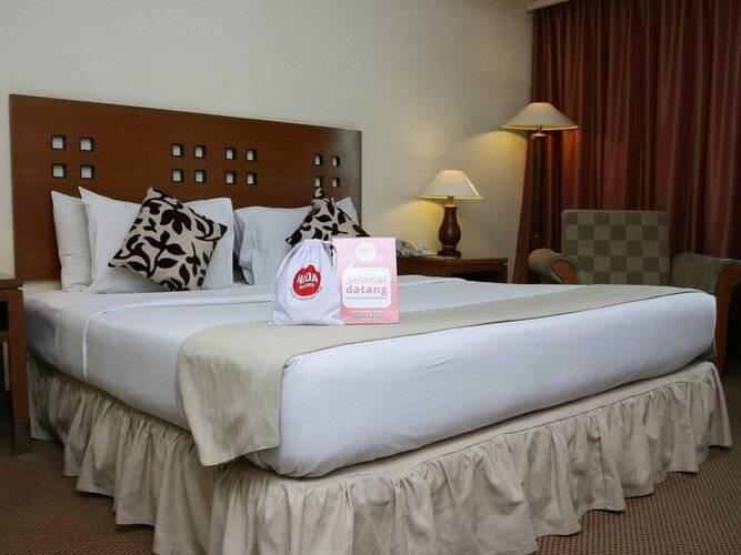 Oasis Amir Hotel