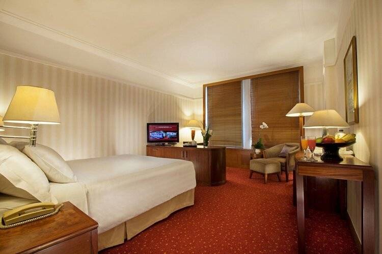 Redtop Hotel & Convention Center