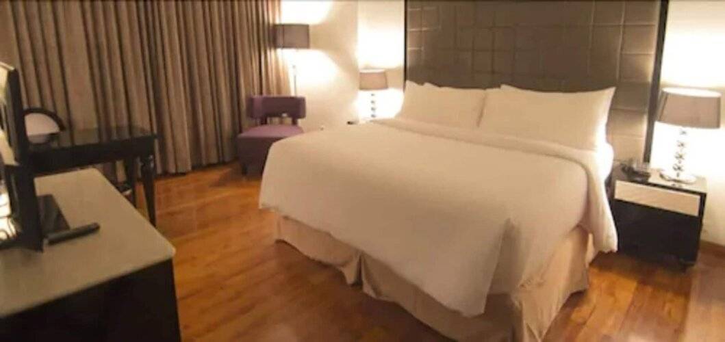 Diradja Hotel - Chse Certified