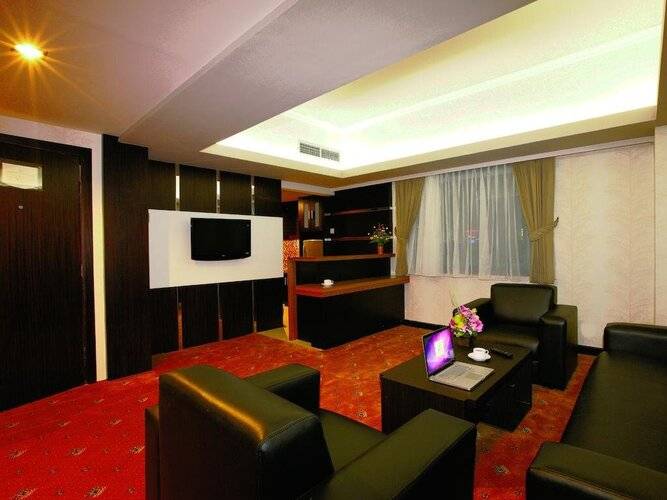 Hotel Orchardz Jayakarta