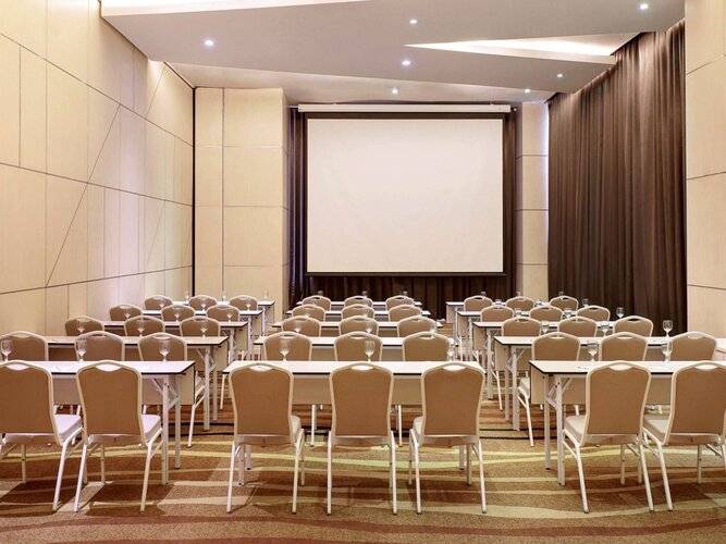 Ibis Styles Jakarta Gajah Mada Hotel