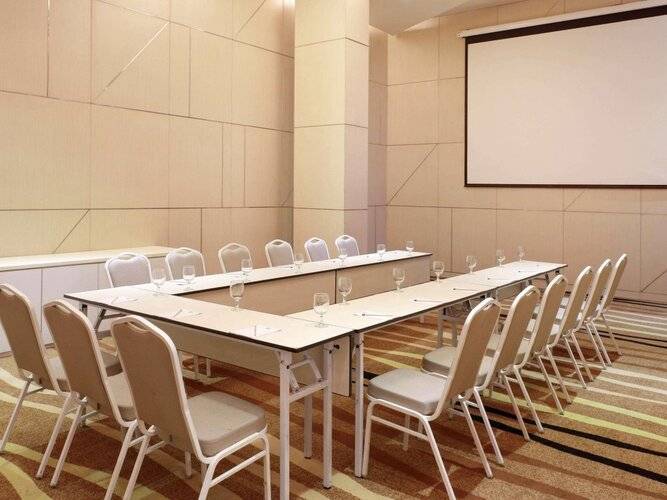 Ibis Styles Jakarta Gajah Mada Hotel
