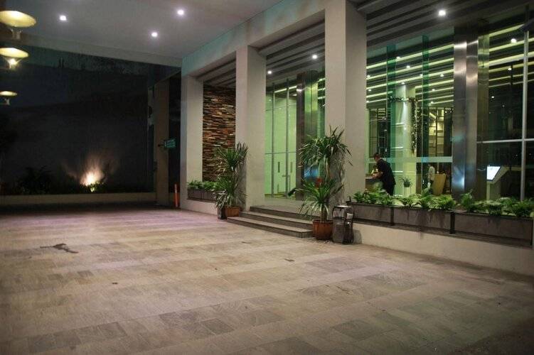 Sparks Life Jakarta, Artotel Curated