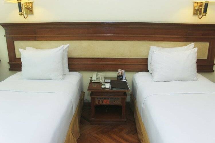 Mega Anggrek Hotel & Convention