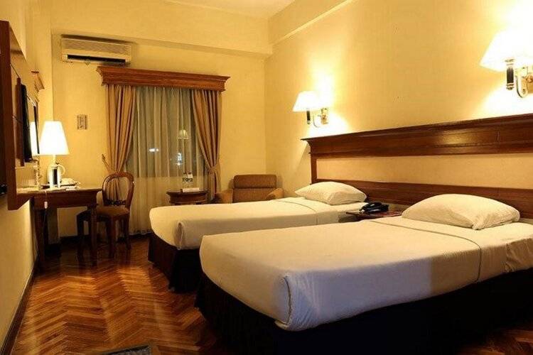 Mega Anggrek Hotel & Convention