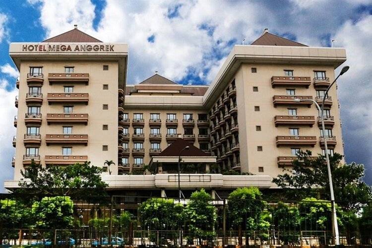 Mega Anggrek Hotel & Convention