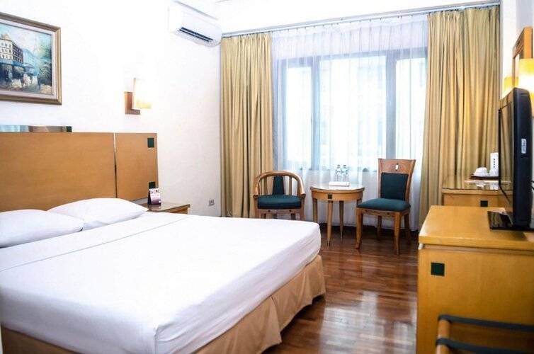 Mega Anggrek Hotel & Convention