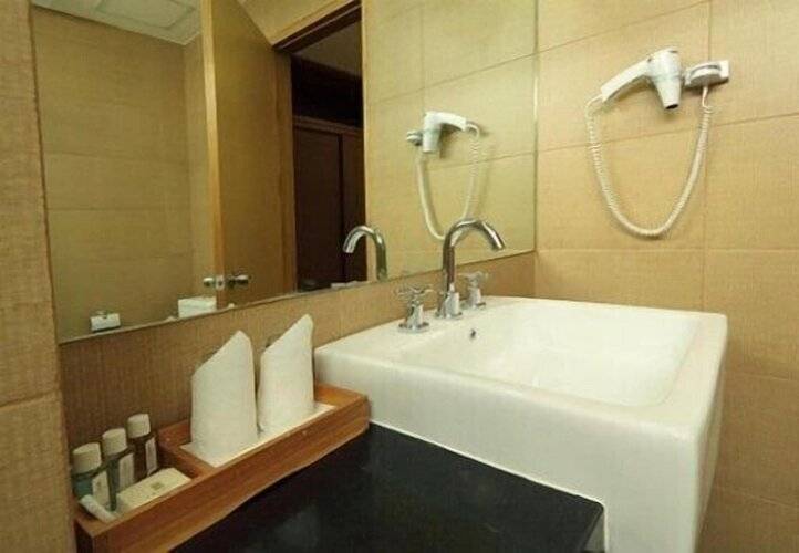 Triniti Hotel