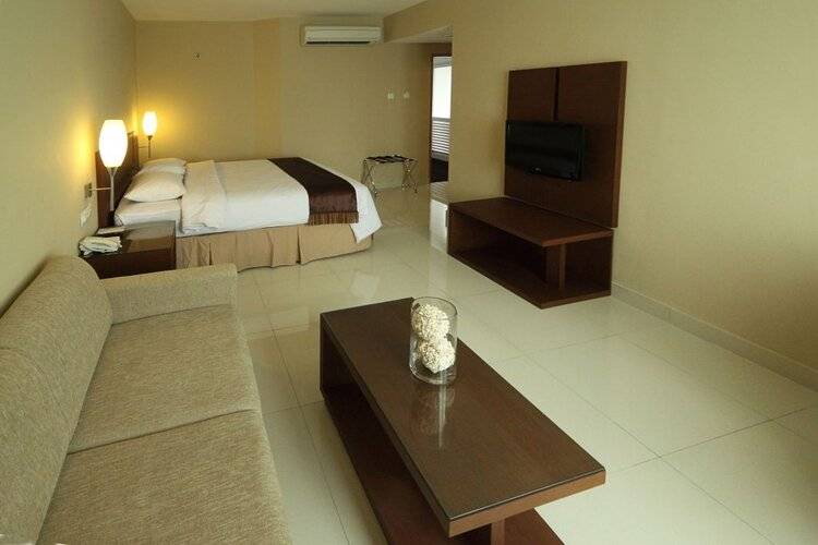 Triniti Hotel
