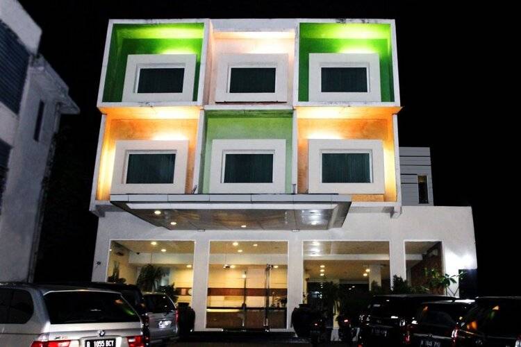 N2 Hotel Gunung Sahari