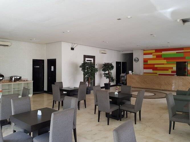 N3 Hotel Zainul Arifin