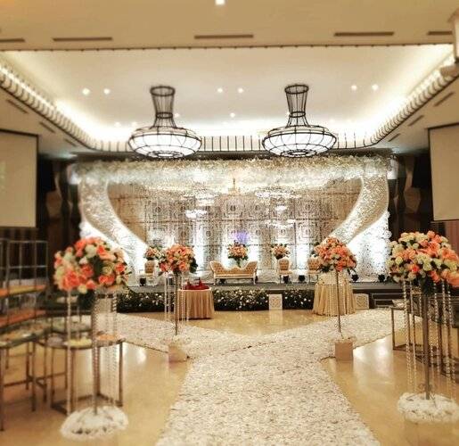 Orchardz Hotel Industri