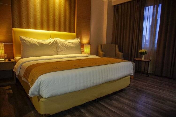 Orchardz Hotel Industri