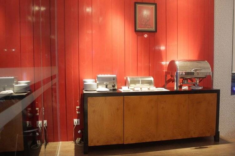 Redstar Hotel
