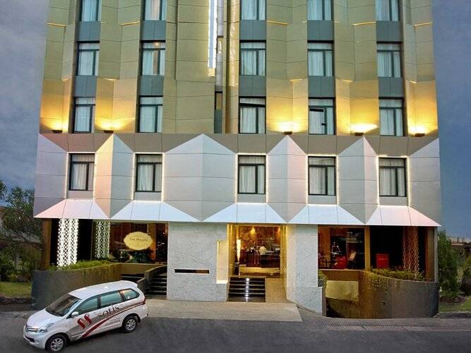 Sotis Hotel Jakarta