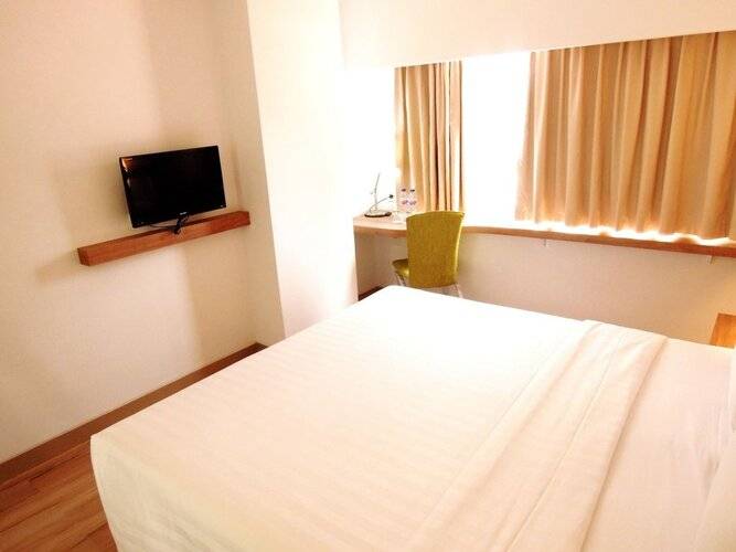 Whiz Hotel Cikini Jakarta - Chse Certified
