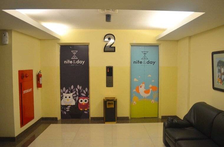 World Hotel - Chse Certified