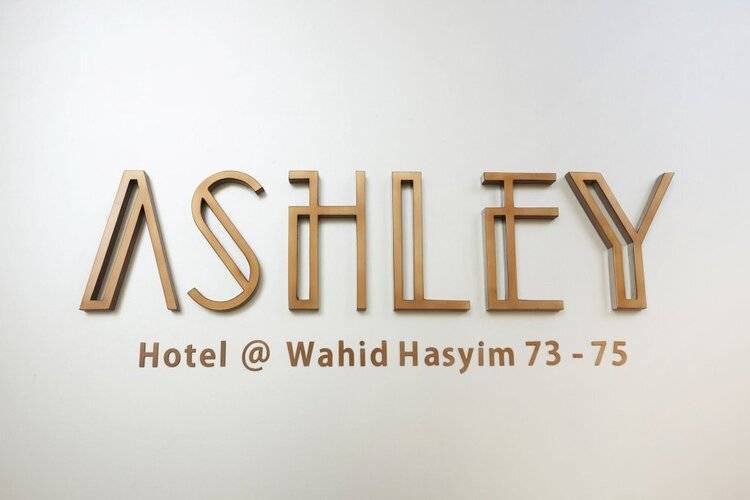 Ashley Wahid Hasyim Jakarta