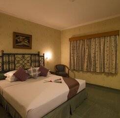 $item['hotel']['name']