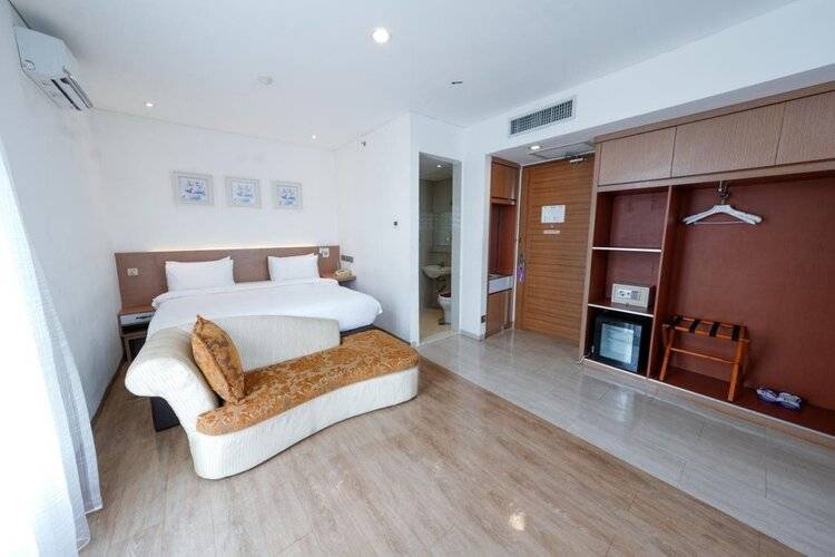 Heef Hotel