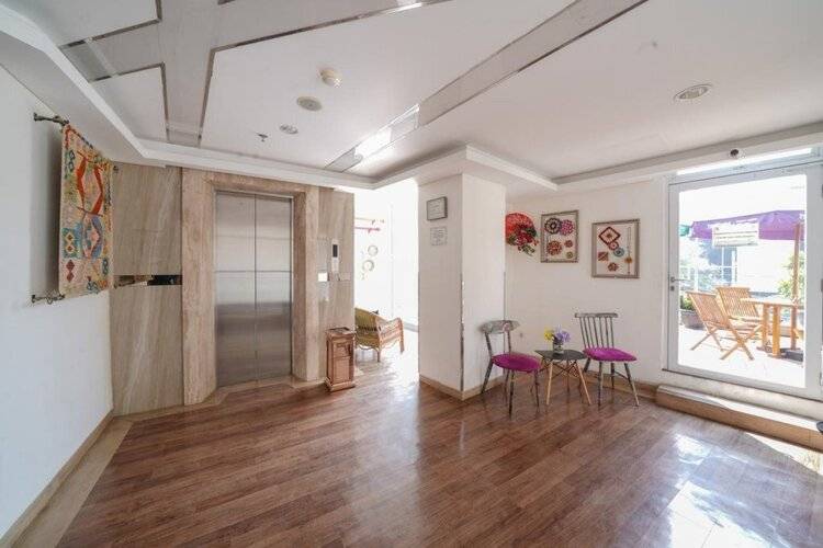 Heef Hotel
