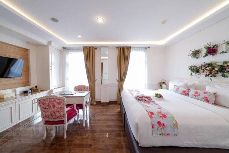 Heef Hotel