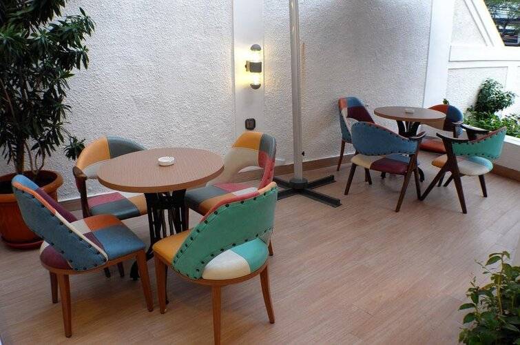 Heef Hotel
