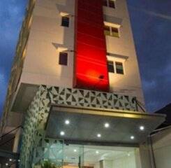 $item['hotel']['name']