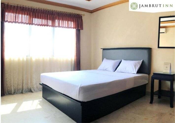 Jambrut Inn