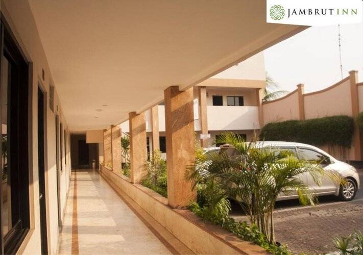 Jambrut Inn