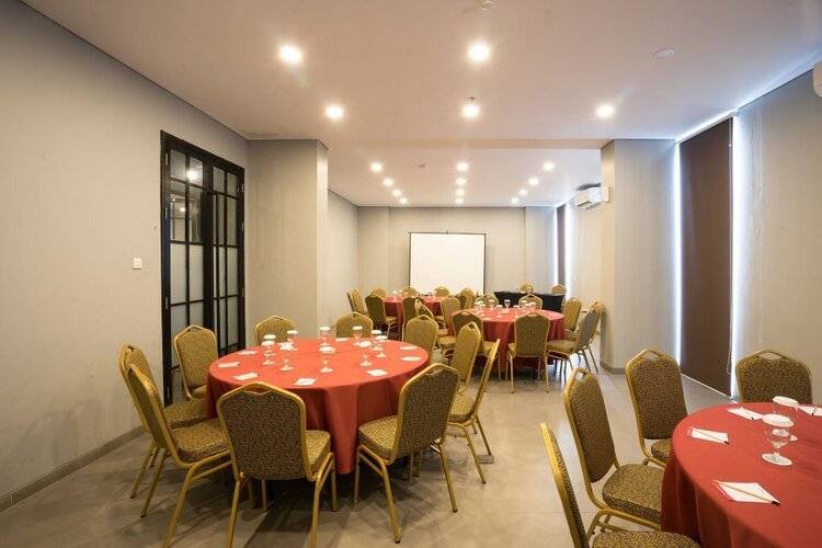 Maple Hotel Jakarta