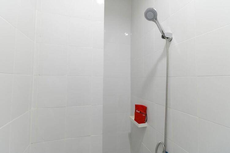 Reddoorz Plus @ Kapuk Business Park
