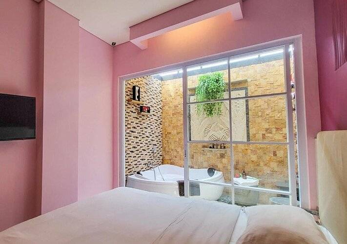 Verse Lite Hotel Pembangunan