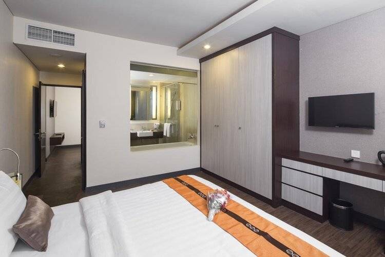 Verse Luxe Hotel Wahid Hasyim
